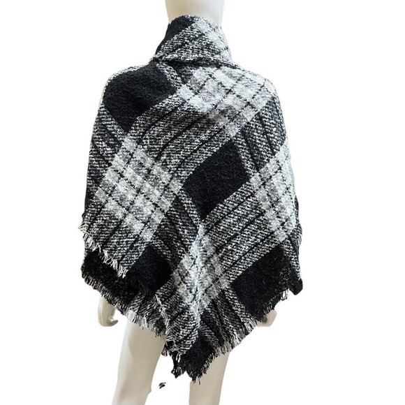 New Directions‎ Black Plaid Poncho Size O/S (O10333) - Picture 4 of 6